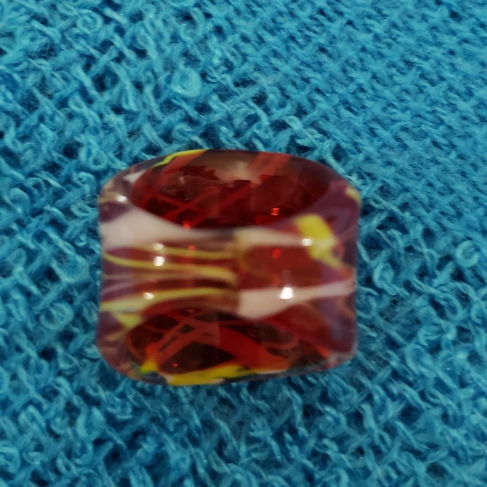 All Glass Ring. - Picture 2 of 2